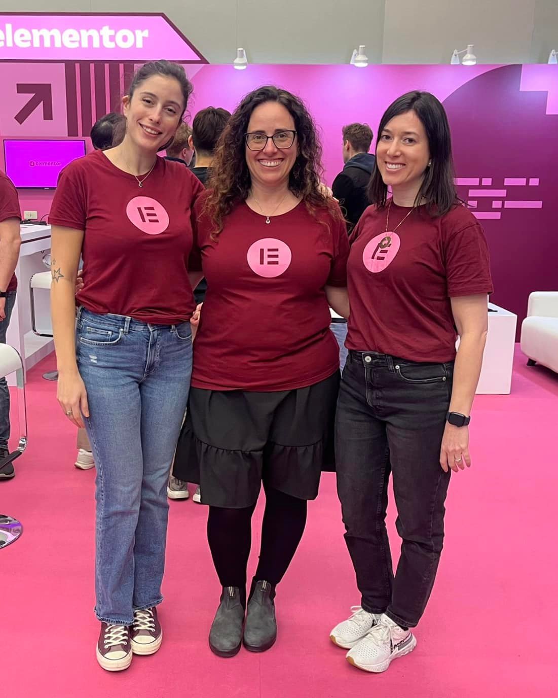 The $59 Trap: Why a Custom Elementor Site Beats a Premium Theme Every Time